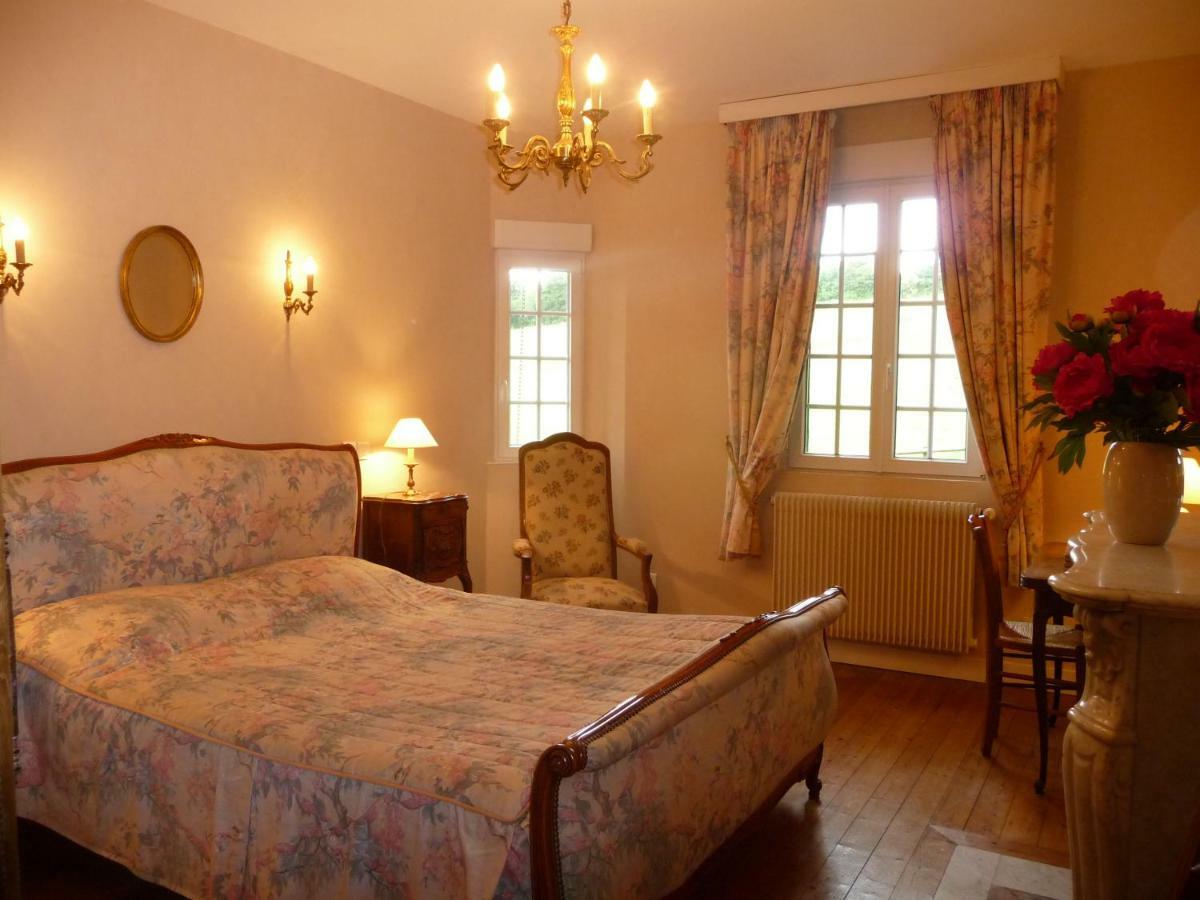 Manoir De Sens Bed & Breakfast Beuvron-en-Auge Ngoại thất bức ảnh