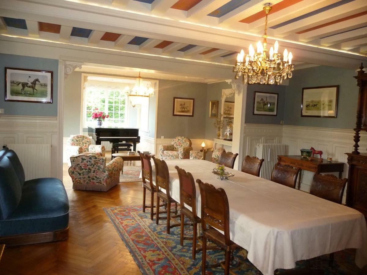 Manoir De Sens Bed & Breakfast Beuvron-en-Auge Ngoại thất bức ảnh